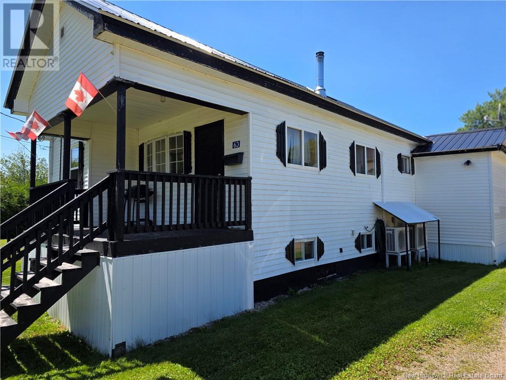 63 First Avenue, Mcadam, New Brunswick  E6J 1S7 - Photo 3 - NB124024