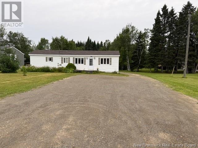 717 Des Pionniers Avenue, Balmoral, New Brunswick