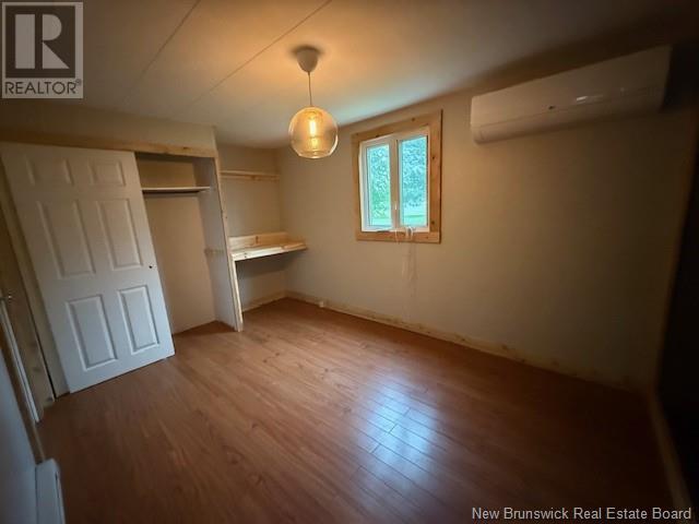 717 Des Pionniers Avenue, Balmoral, New Brunswick  E8E 1B3 - Photo 5 - NB124021