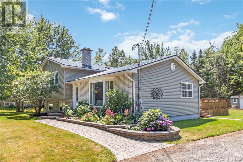 1550 Ryan Street, Moncton, New Brunswick  E1G 2V3 - Photo 3 - NB123869