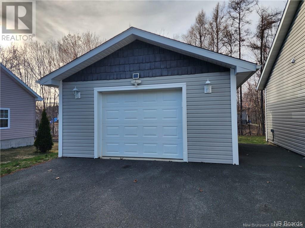 229 Jacqueline Drive, Miramichi, New Brunswick  E1N 3Z2 - Photo 3 - NB122757