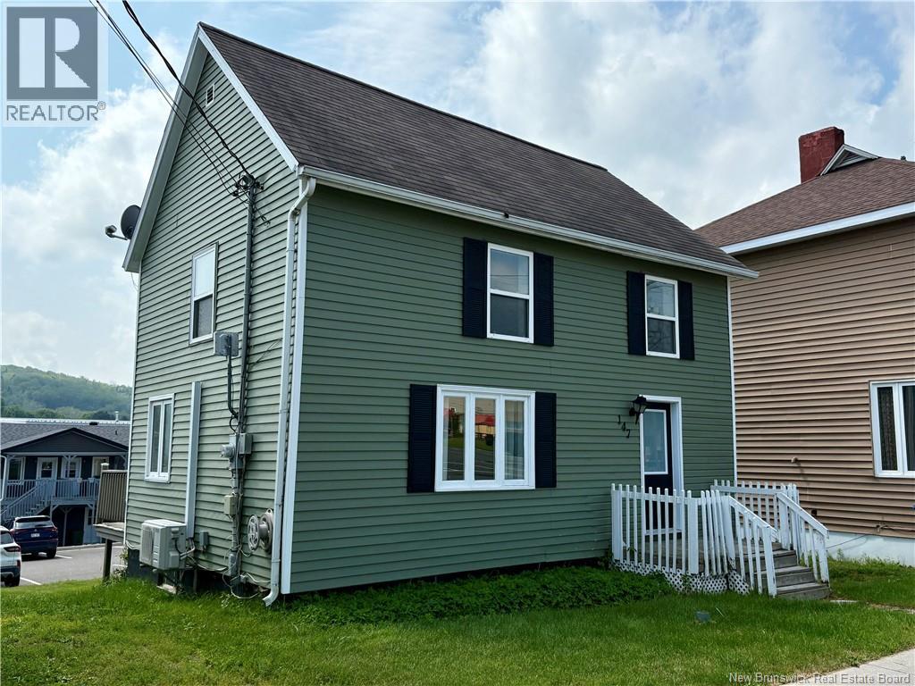 147 Pleasant Street, Grand-Sault/grand Falls, New Brunswick  E3Z 2Y2 - Photo 3 - NB123883