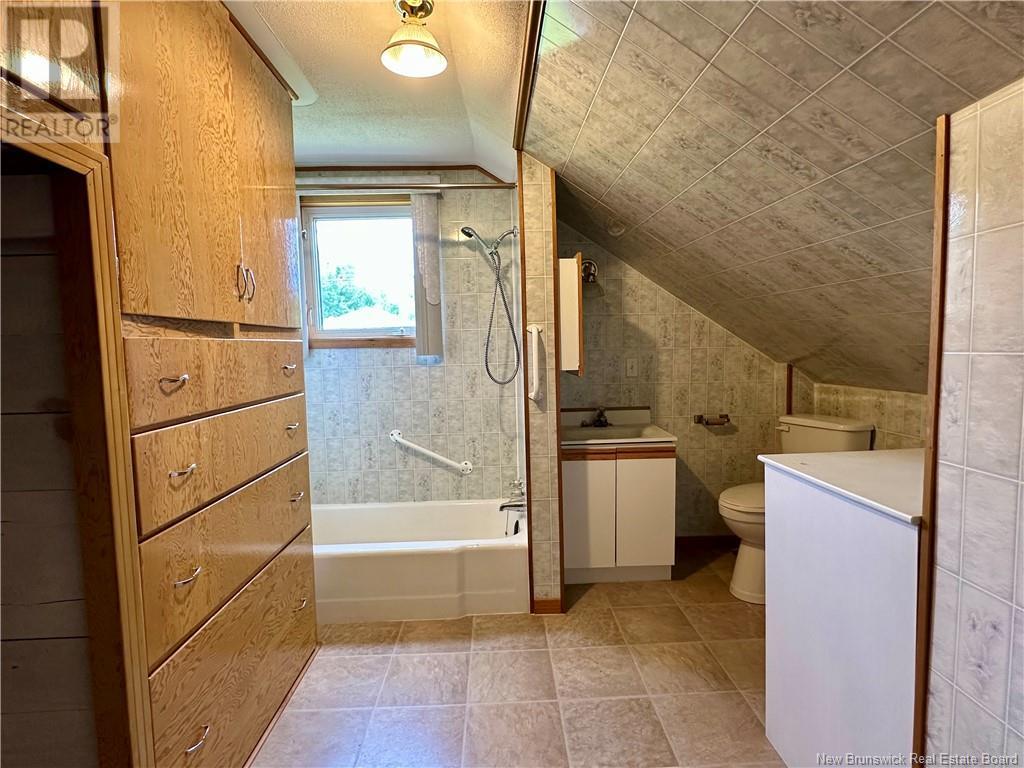 20 Roulston Avenue, Plaster Rock, New Brunswick  E7G 2R2 - Photo 32 - NB123454