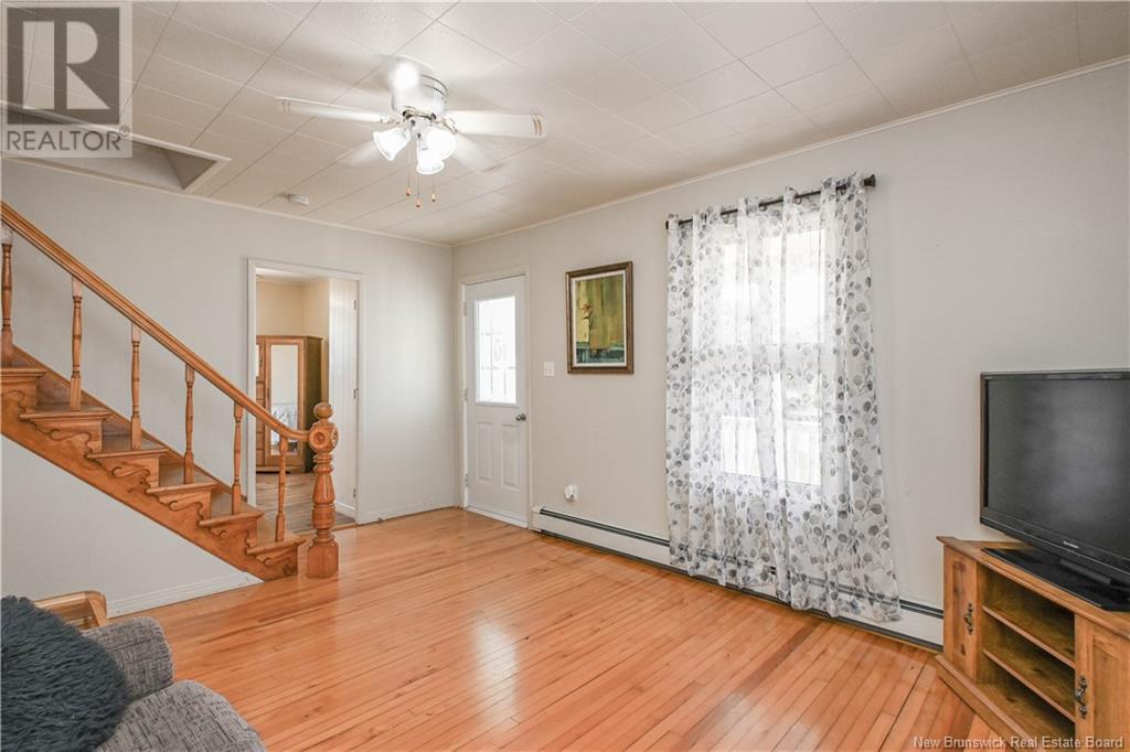351 Saint-Pierre E. Boulevard, Caraquet, New Brunswick  E1W 1B4 - Photo 16 - NB124098