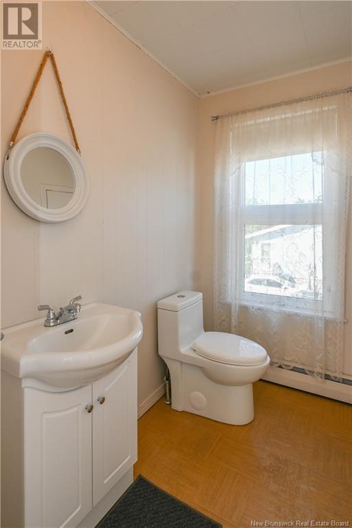 351 Saint-Pierre E. Boulevard, Caraquet, New Brunswick  E1W 1B4 - Photo 29 - NB124098