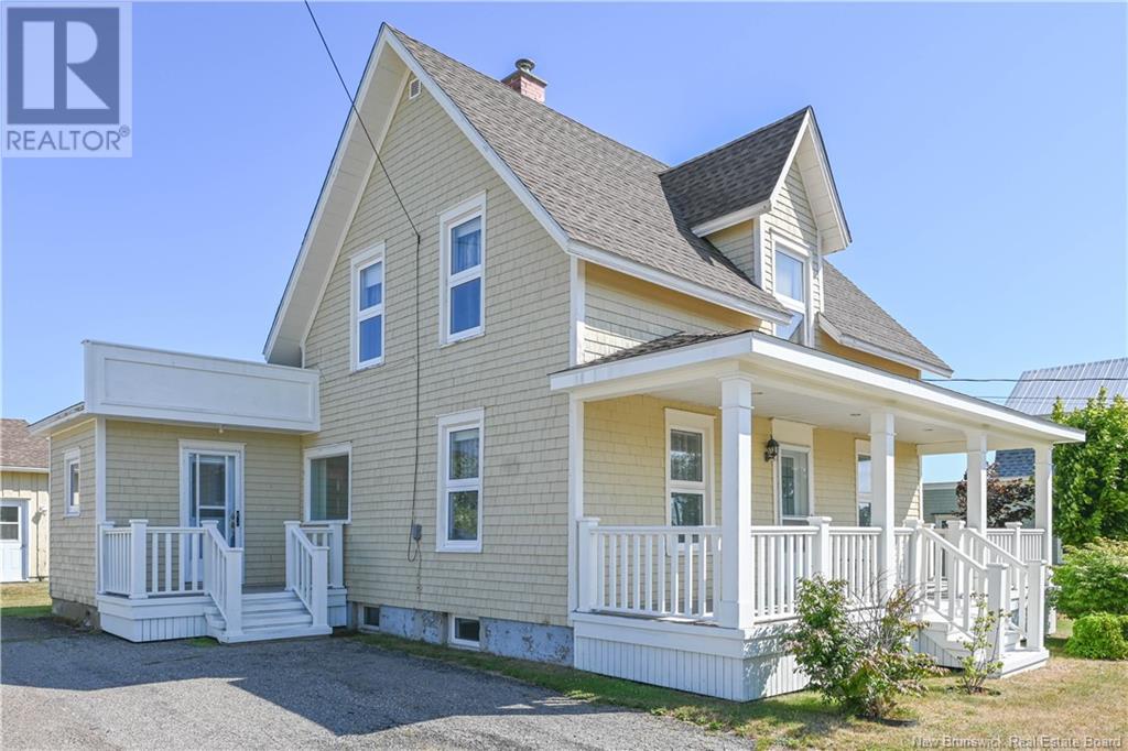 351 Saint-Pierre E. Boulevard, Caraquet, New Brunswick  E1W 1B4 - Photo 31 - NB124098
