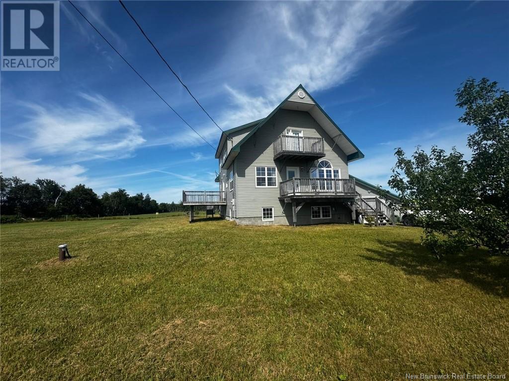 811 Saint Pierre, Rogersville, New Brunswick  E4Y 1L4 - Photo 3 - NB124087