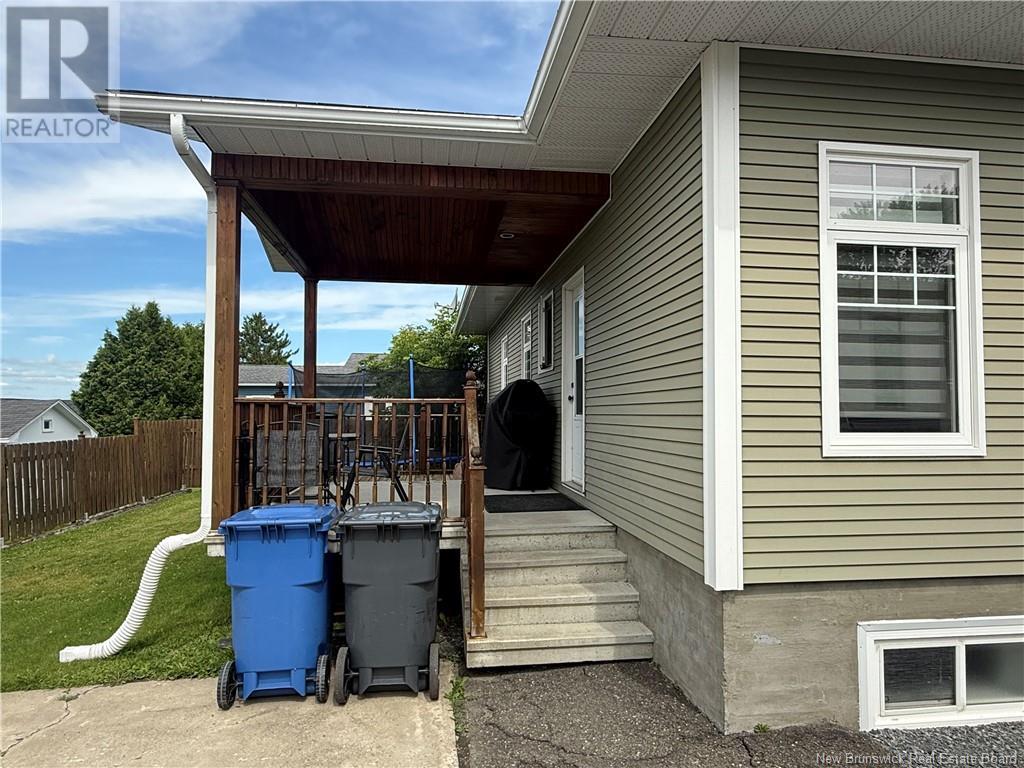 227 St Georges Street, Grand-Sault/grand Falls, New Brunswick  E3Y 1C3 - Photo 4 - NB124096