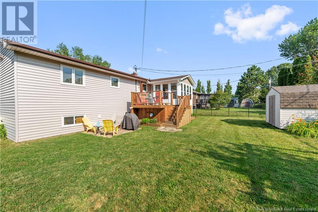 75 Candlewood Drive, Moncton, New Brunswick  E1G 2L8 - Photo 25 - NB124088