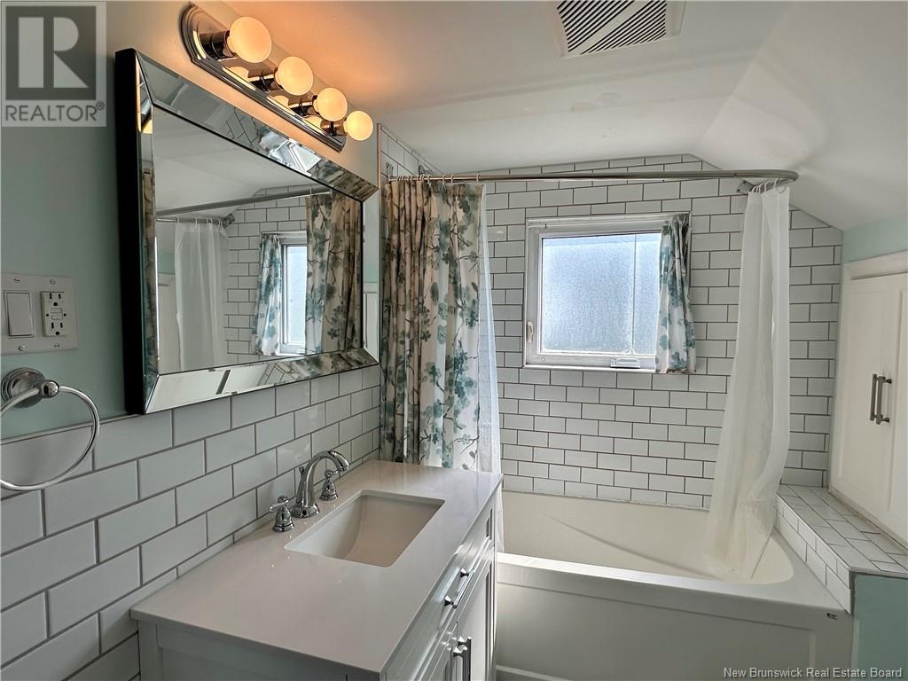 35 Roulston Avenue, Plaster Rock, New Brunswick  E7G 2R3 - Photo 32 - NB122621