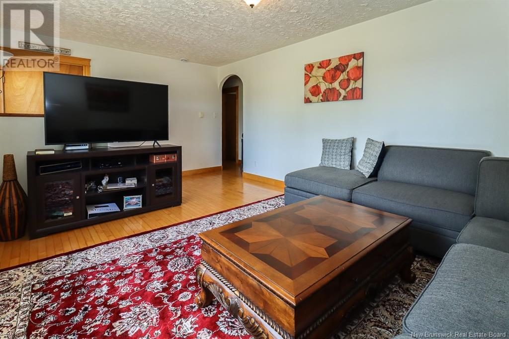 49 Seaward Crescent, Saint John, New Brunswick  E2P 1E5 - Photo 18 - NB124052