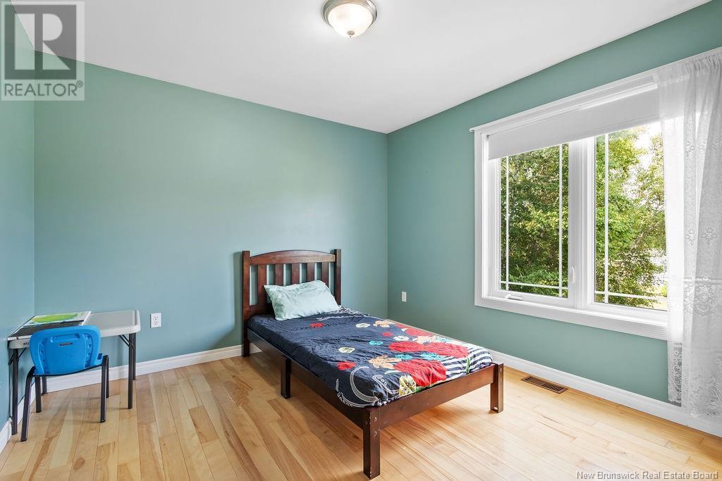 10 Cedar Street, Miramichi, New Brunswick  E1N 3M8 - Photo 37 - NB120882