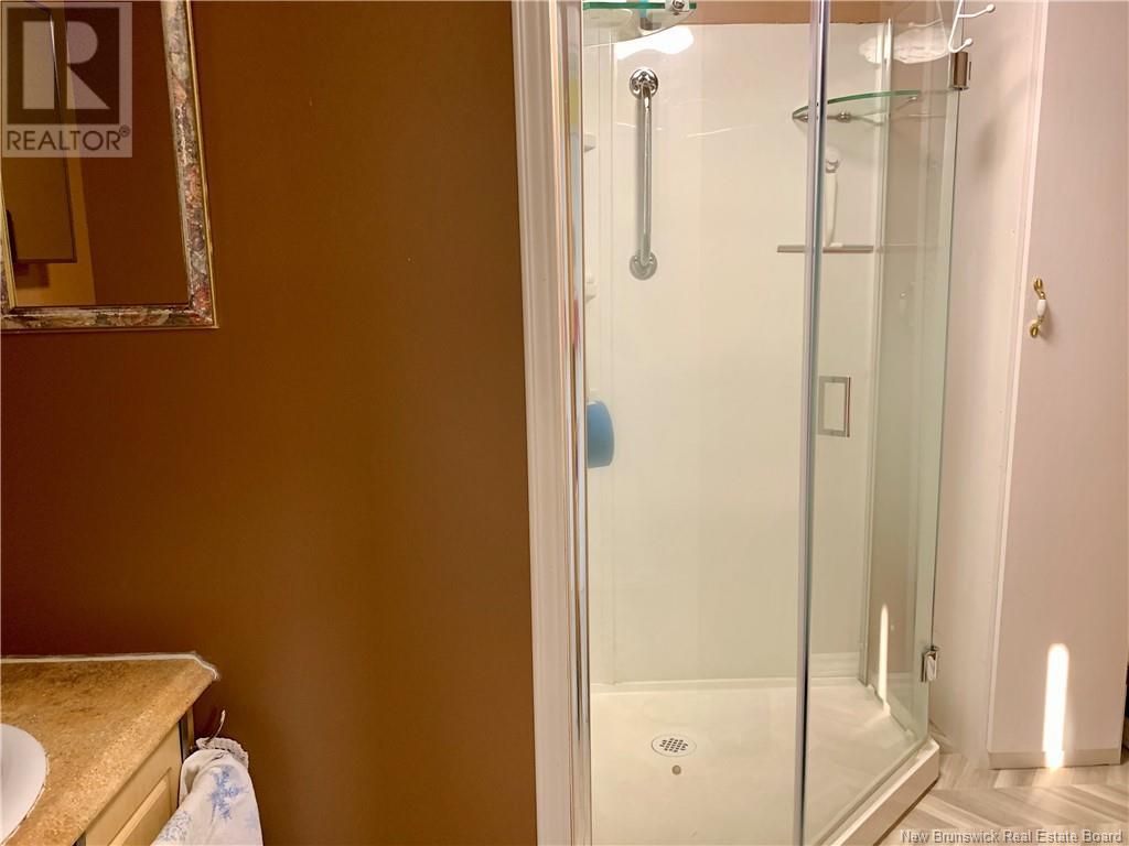 12 Mountain View, Campbellton, New Brunswick  E3N 3K9 - Photo 16 - NB124082