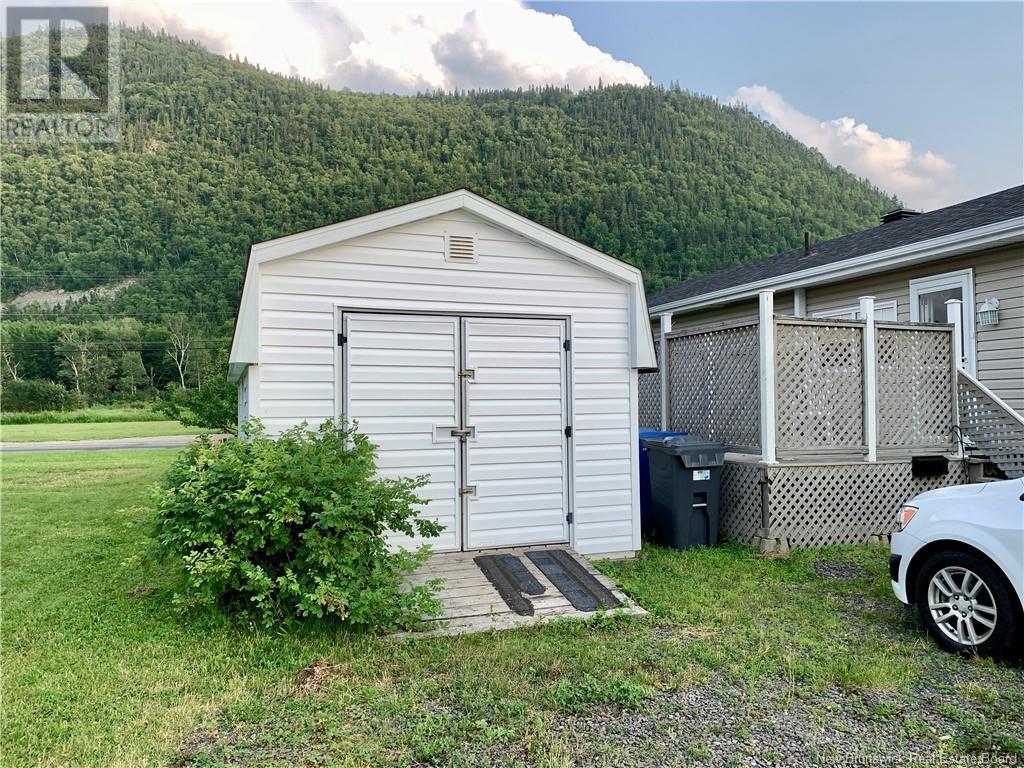 12 Mountain View, Campbellton, New Brunswick  E3N 3K9 - Photo 21 - NB124082