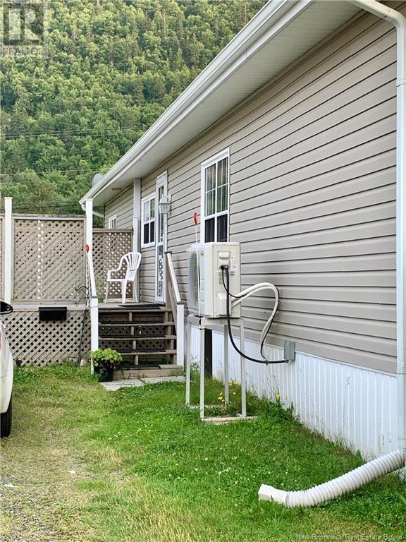 12 Mountain View, Campbellton, New Brunswick  E3N 3K9 - Photo 4 - NB124082