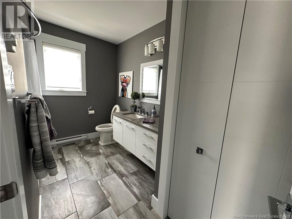 252 Lady Russell Street, Moncton, New Brunswick  E1E 0G1 - Photo 37 - NB122939