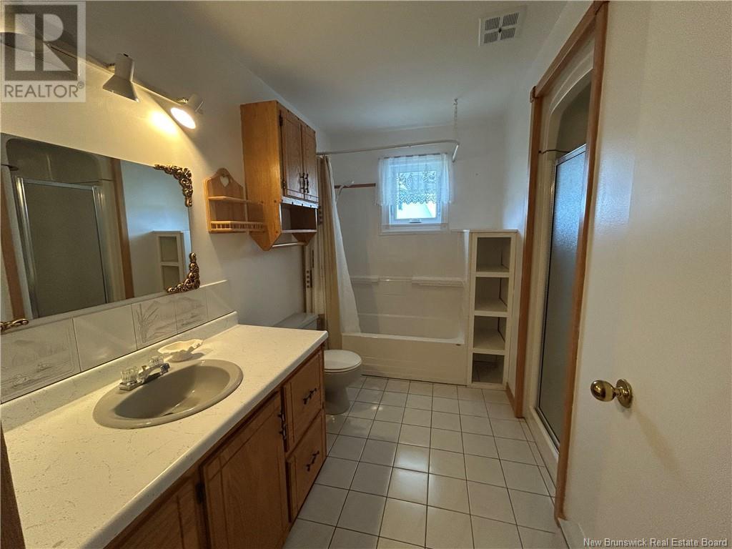 654 Route 355, Sainte-Rose, New Brunswick  E1X 2W9 - Photo 20 - NB124039