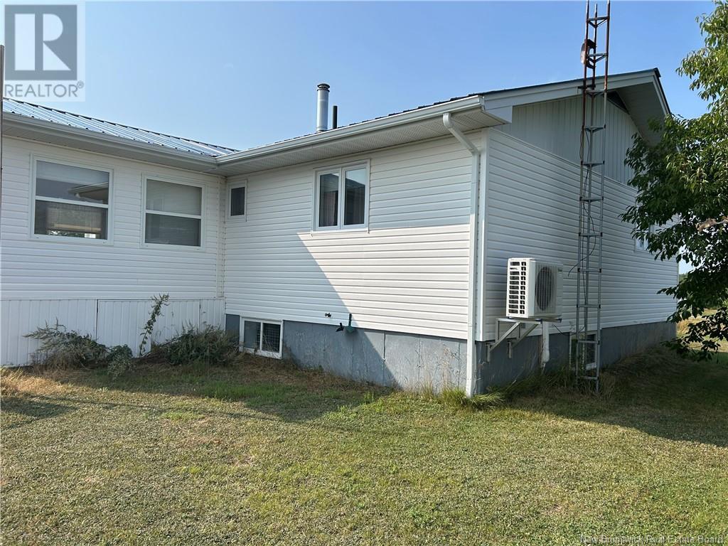 654 Route 355, Sainte-Rose, New Brunswick  E1X 2W9 - Photo 6 - NB124039