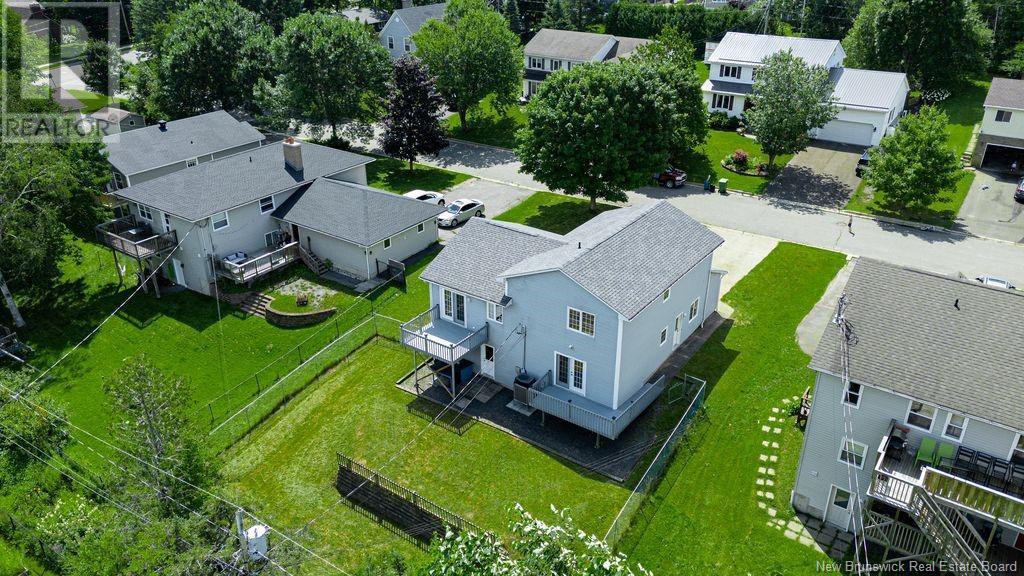 39 Amberwood Lane, Fredericton, New Brunswick  E3C 1L7 - Photo 4 - NB124152