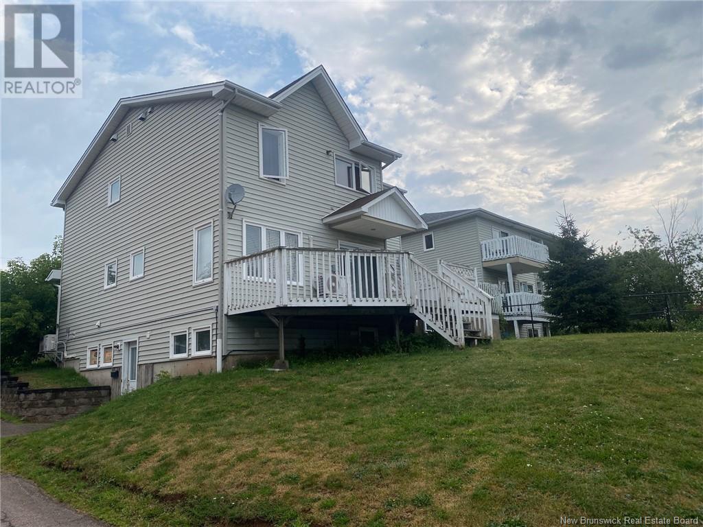 2-4 Donald Avenue, Moncton, New Brunswick  E1A 3A6 - Photo 4 - NB123923