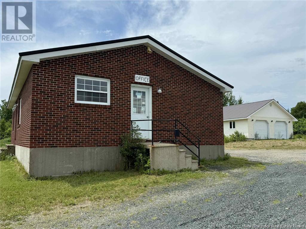 81 Route 11 Hwy, Lower Newcastle, New Brunswick  E1V 7E7 - Photo 31 - NB124161