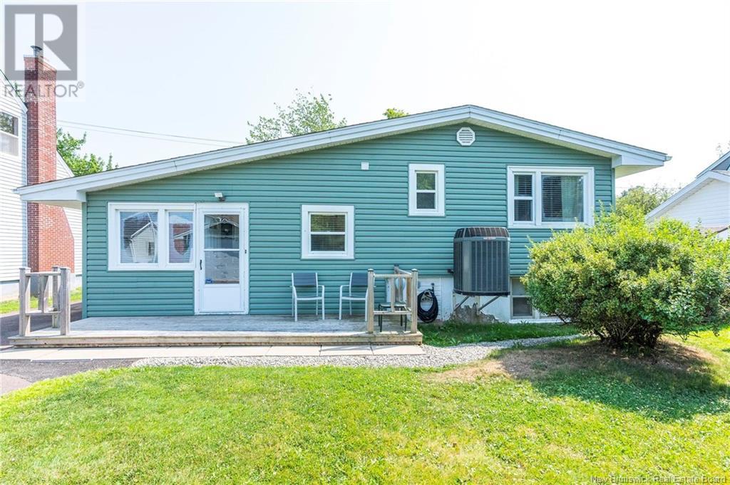 307 Shediac Road, Moncton, New Brunswick  E1A 2S6 - Photo 33 - NB124047
