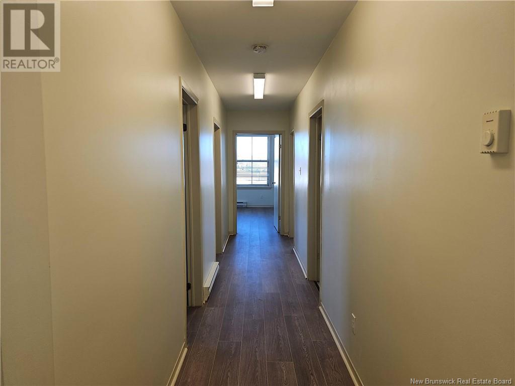 593 Main Street, Sussex, New Brunswick  E4E 7H5 - Photo 2 - NB124219