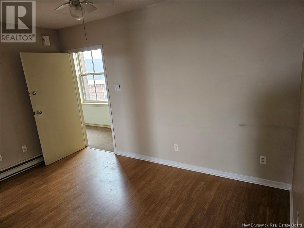 593 Main Street, Sussex, New Brunswick  E4E 7H5 - Photo 9 - NB124219