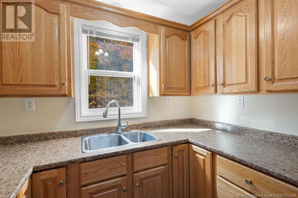25 Knox Street, Miramichi, New Brunswick  E1N 4K1 - Photo 14 - NB124222