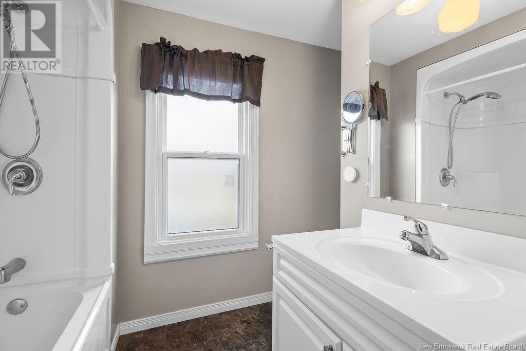25 Knox Street, Miramichi, New Brunswick  E1N 4K1 - Photo 28 - NB124222