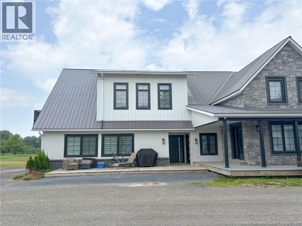 24 Riverview Drive Unit# 203, Somerville, New Brunswick  E7P 3B4 - Photo 3 - NB124057