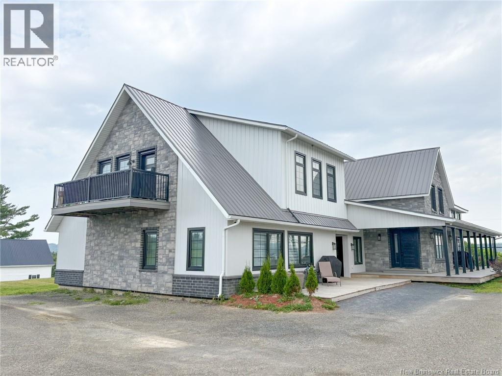 24 Riverview Drive Unit# 202, Somerville, New Brunswick  E7P 3B4 - Photo 2 - NB124054