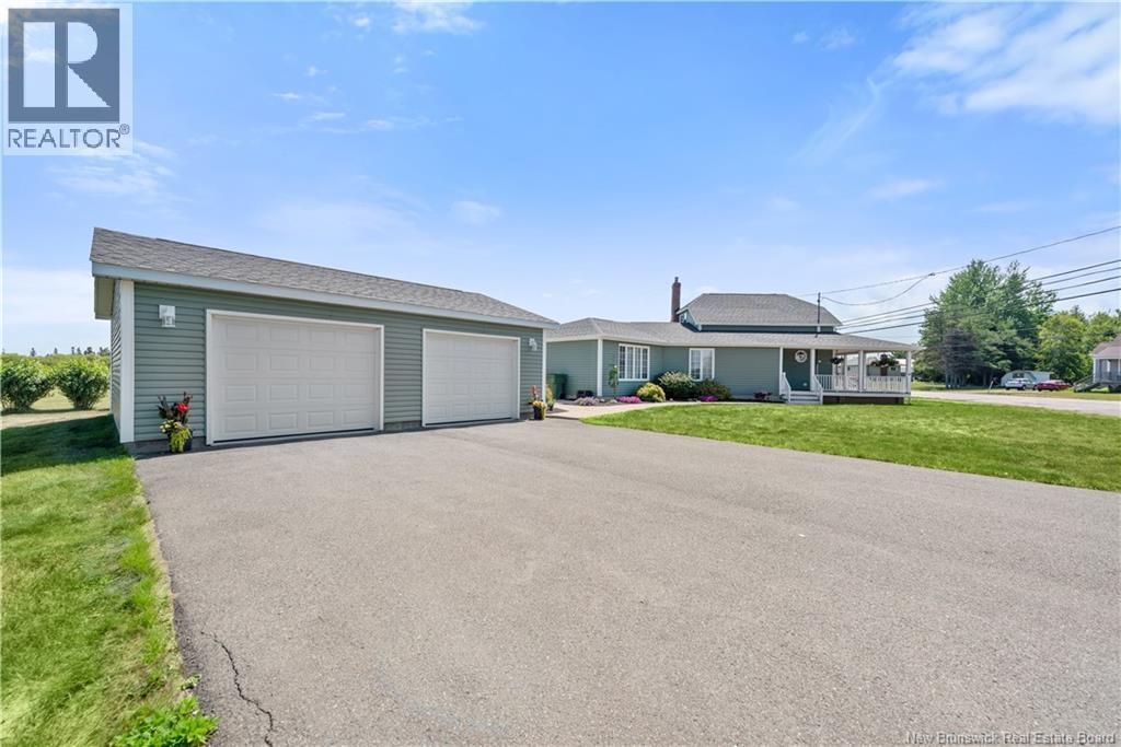 1 Aboiteau Street, Cap-Pelé, New Brunswick  E4N 1P2 - Photo 2 - NB124191