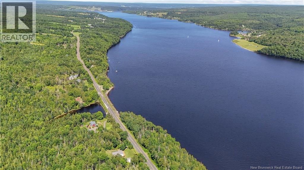 1866 Route 105, Mactaquac, New Brunswick  E6L 1C5 - Photo 33 - NB124177