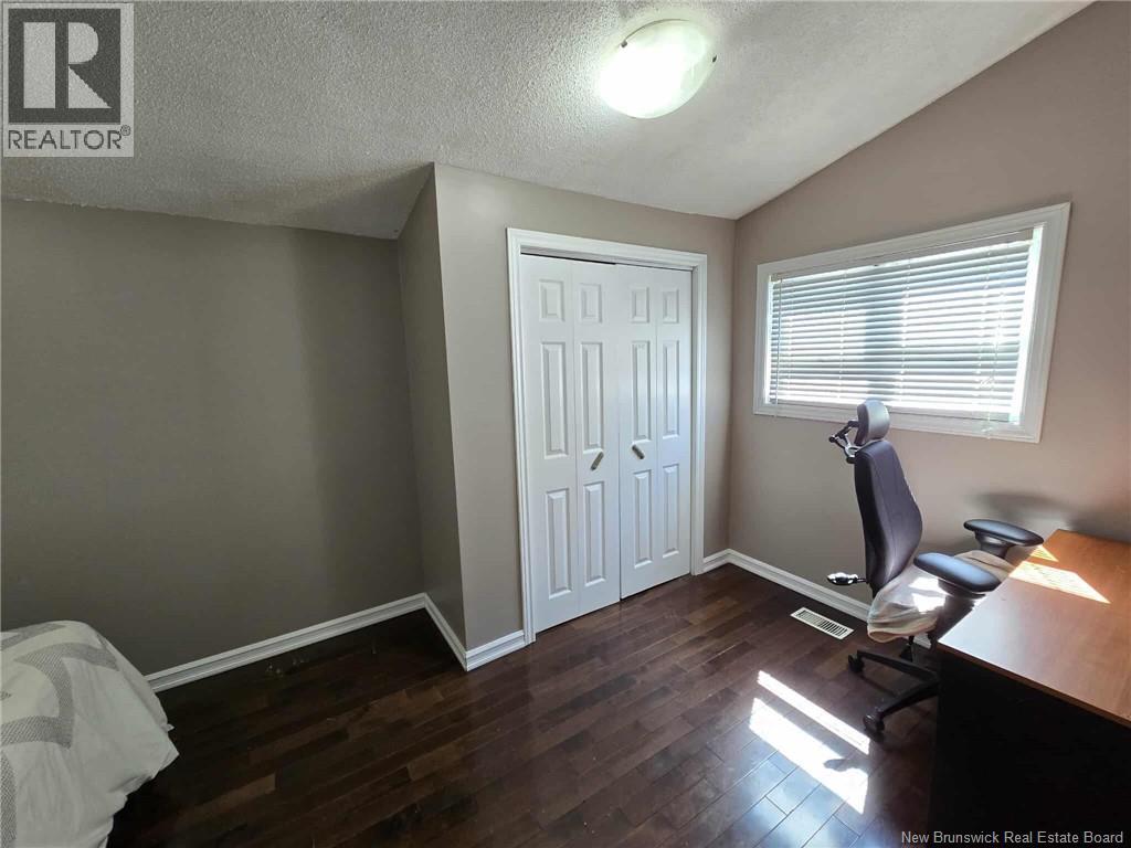 363 Heritage Street, Beresford, New Brunswick  E8K 2C7 - Photo 25 - NB124320