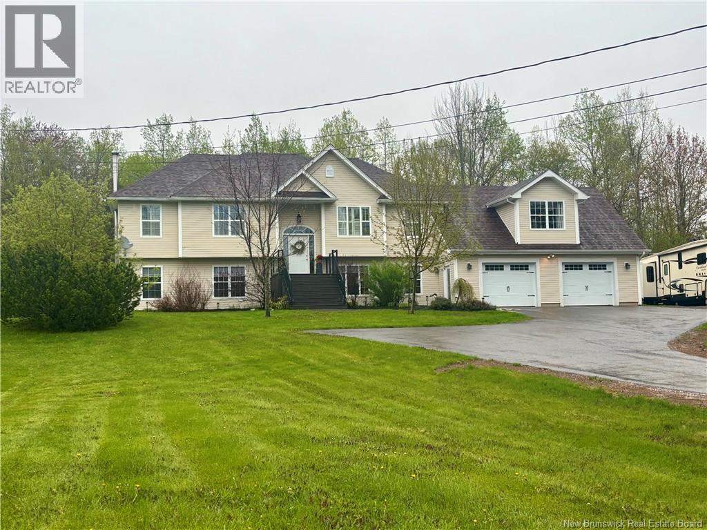 21 Rogers, Berry Mills, New Brunswick  E1G 2N2 - Photo 5 - NB124176