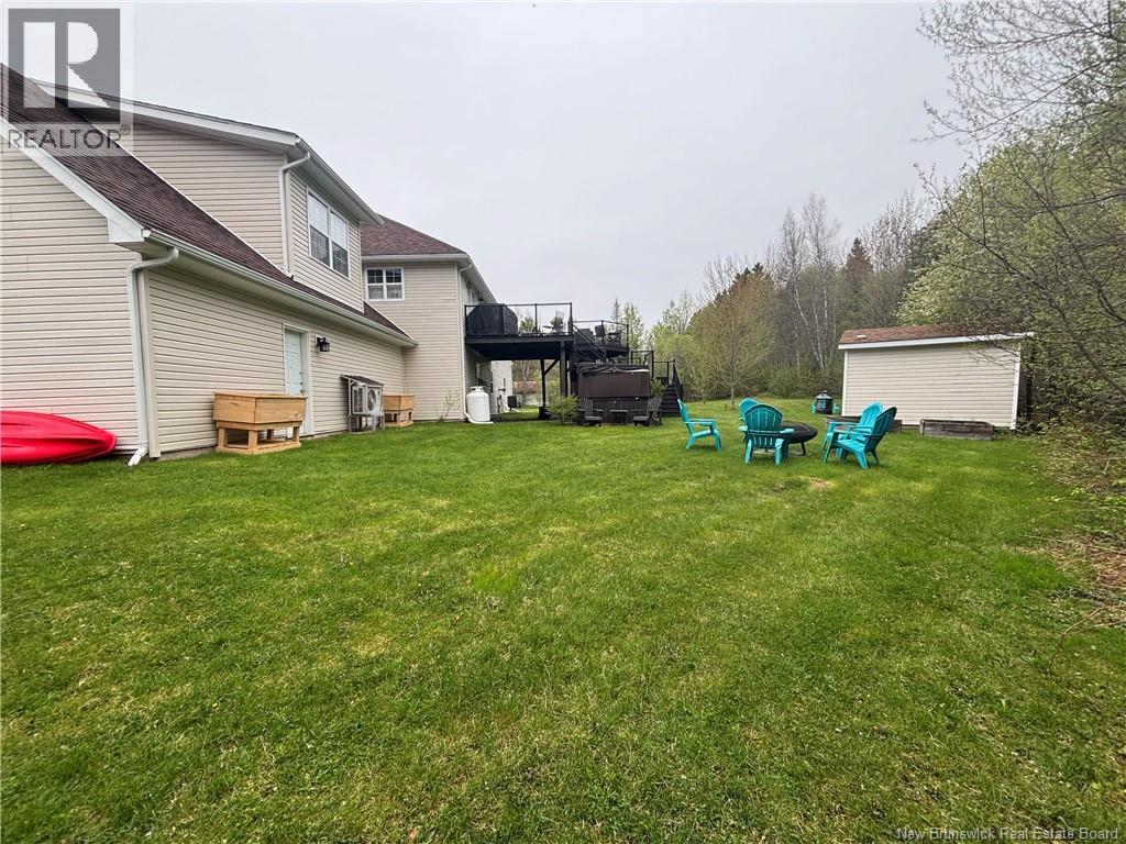 21 Rogers, Berry Mills, New Brunswick  E1G 2N2 - Photo 7 - NB124176
