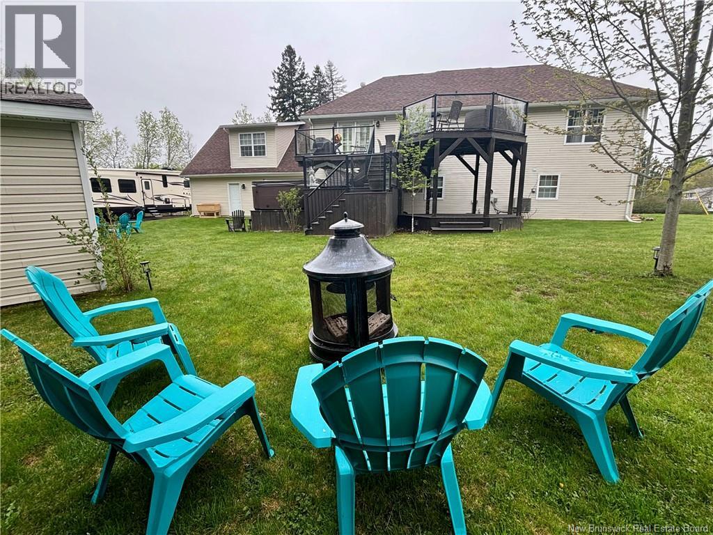 21 Rogers, Berry Mills, New Brunswick  E1G 2N2 - Photo 8 - NB124176
