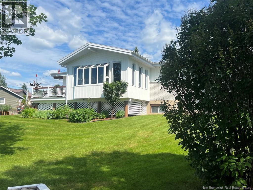 15 Leblond Street, Edmundston, New Brunswick  E3V 4K9 - Photo 42 - NB124106