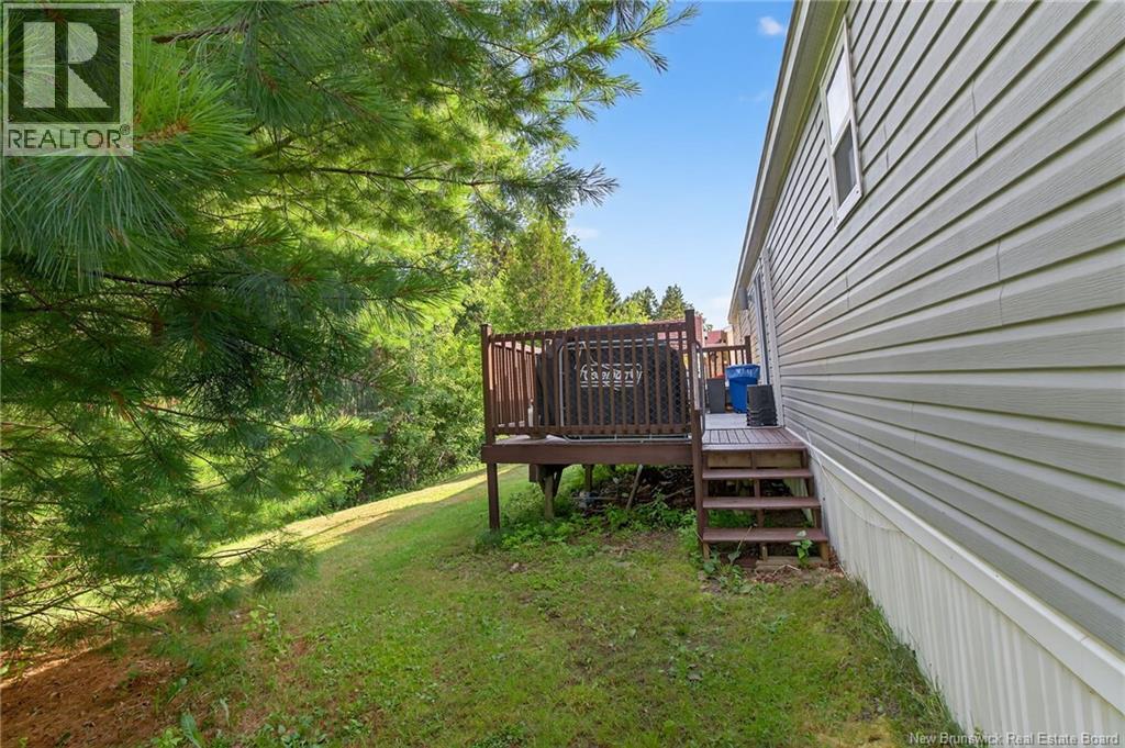 68 Nepisiguit, Dieppe, New Brunswick  E1A 7N1 - Photo 33 - NB124284