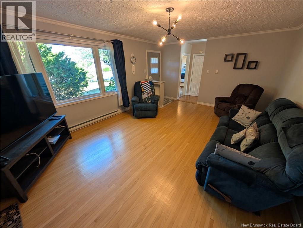 934 Hay Crescent, Bathurst, New Brunswick  E2A 3S2 - Photo 14 - NB124333