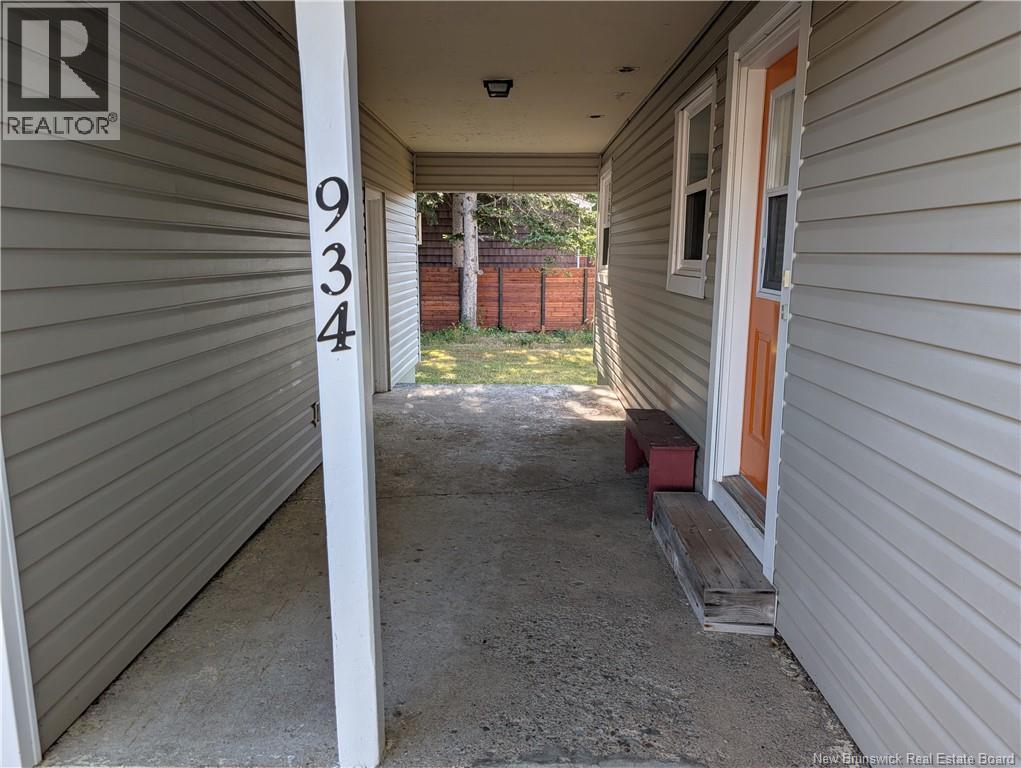 934 Hay Crescent, Bathurst, New Brunswick  E2A 3S2 - Photo 6 - NB124333