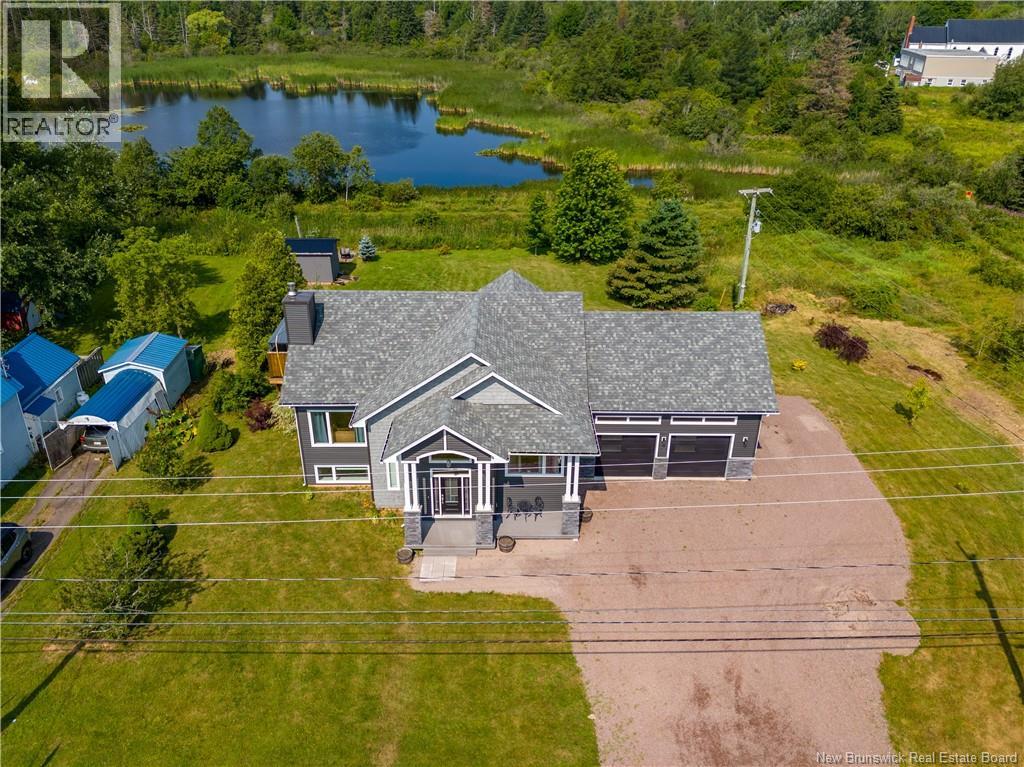 7 West Main Street, Port Elgin, New Brunswick  E4M 1L6 - Photo 2 - NB124351