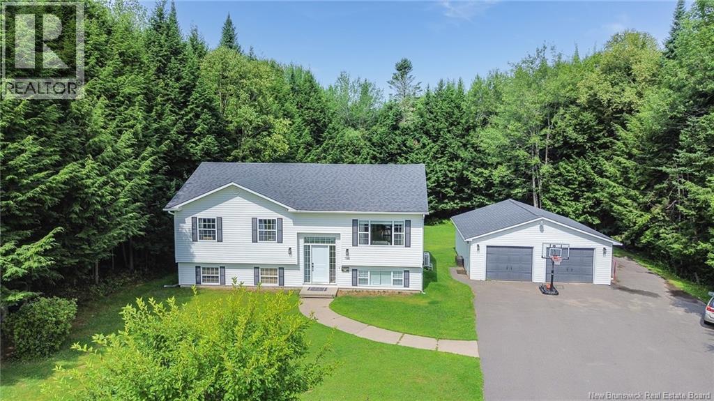 166 Rolling Hill, Fredericton, New Brunswick  E3A 9V5 - Photo 2 - NB124348