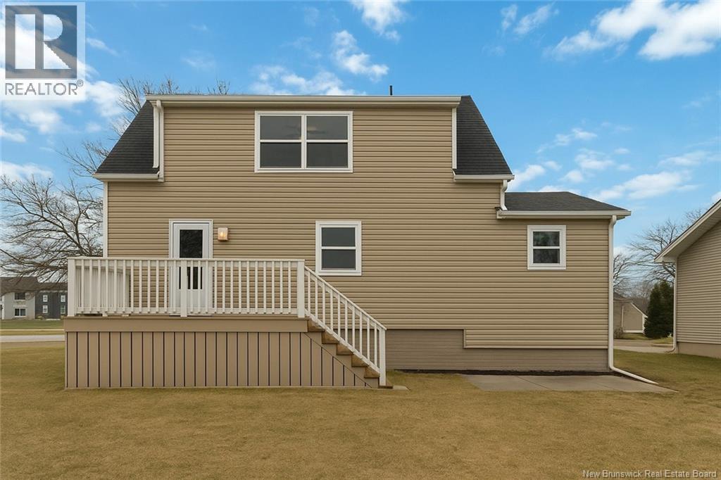 494 Main Street, Shediac, New Brunswick  E4T 2G9 - Photo 10 - NB123275