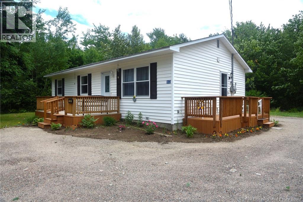 82 Old Harvey Road, Mcadam, New Brunswick  E6J 1B8 - Photo 3 - NB124381