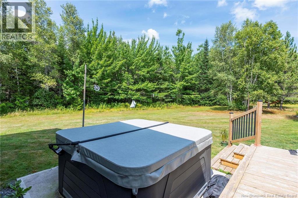 1112 La Vallee, Memramcook, New Brunswick  E4K 1A3 - Photo 8 - NB124386