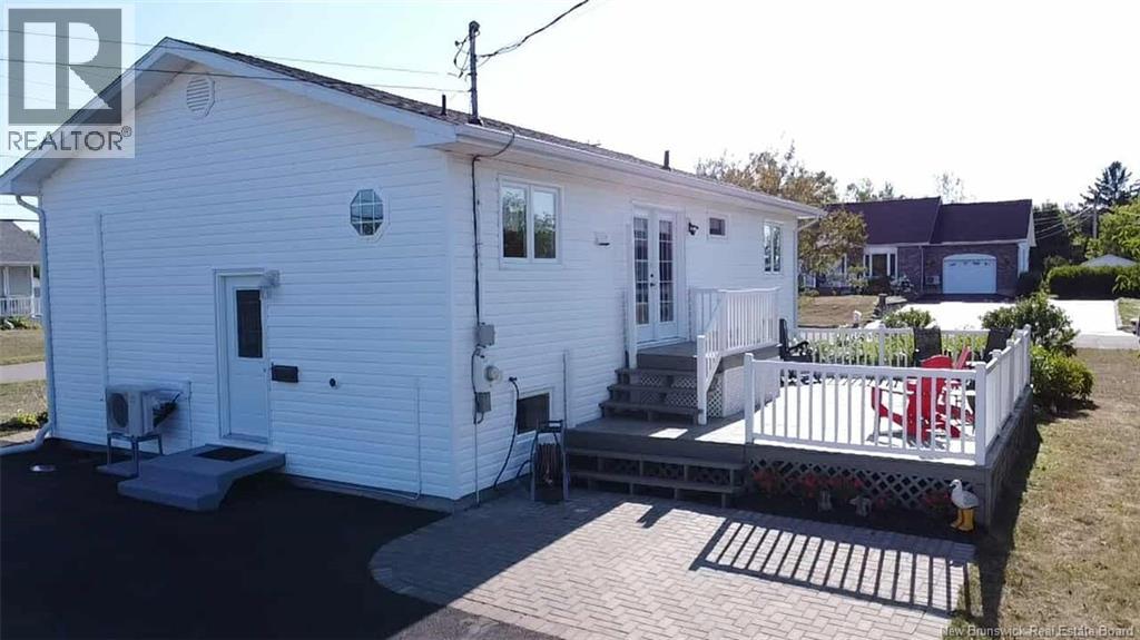 894 Poirier, Bathurst, New Brunswick  E2A 2T8 - Photo 7 - NB124380