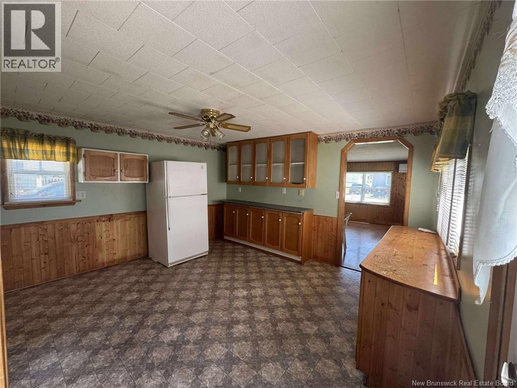 121 Eastwood Street, Fredericton, New Brunswick  E3B 6P7 - Photo 5 - NB124411