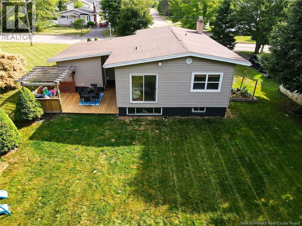 62 Woodlawn, Moncton, New Brunswick  E1E 2J9 - Photo 36 - NB124470